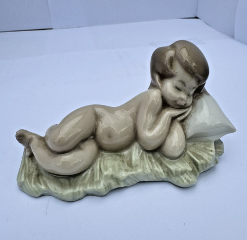 Lladro sleeping infant - lladro, child