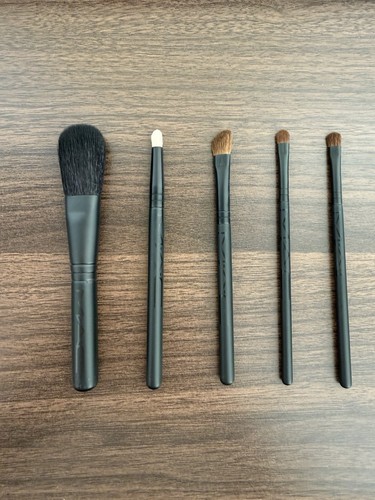 Mac natural goat - goat, powder