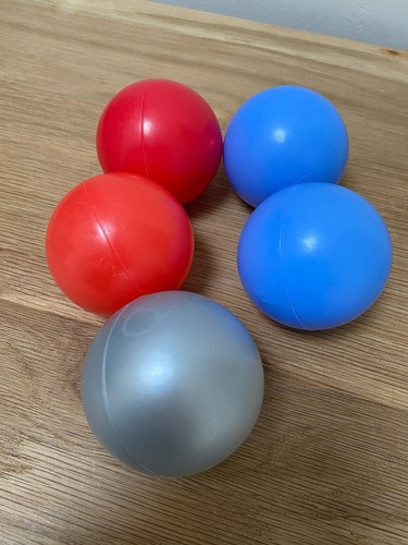 Soft plastic play - 5, balls
