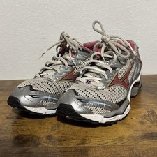Mizuno Wave Creation 10