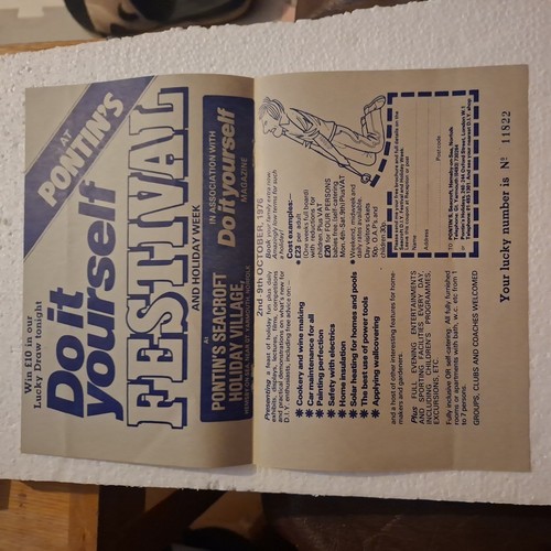 1976 pontins yourself - 1976,