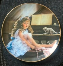 Barefoot Children Plate