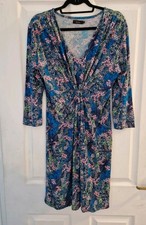 Ladies Amari Blue Pink Print Stretch V Neck Dress Size 4 Fit Size 16