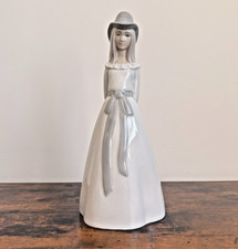 Miquel Requena Valencia Girl