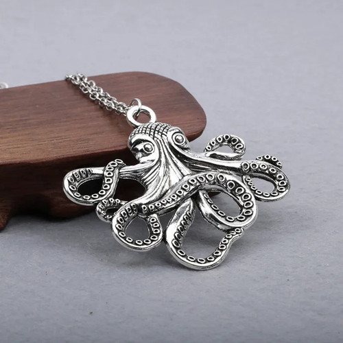 Detailed silver octopus - silver,
