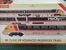 Hornby R30104 OO Gauge Class