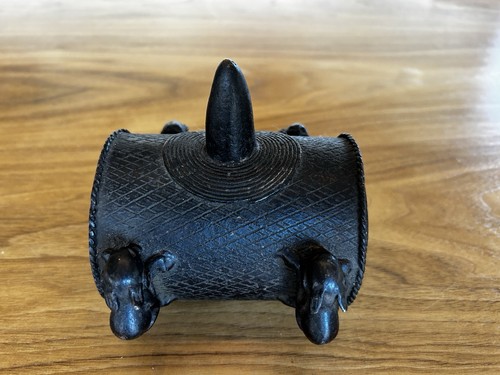 Beautiful hand cast west - hand,