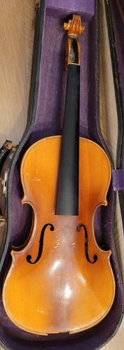 Violin copy of antonius - copy,