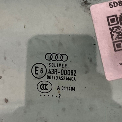 Right rear door glass audi - rear,