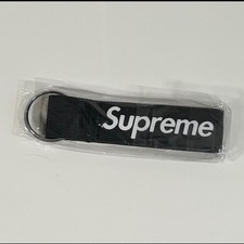 Supreme Webbing Keychain |
