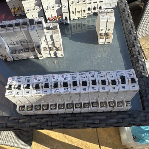 Mem type 32a 230 - mem,