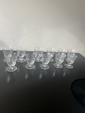 Lot of 11 white wine glasses