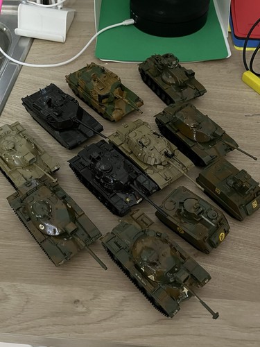 Vintage esci army tank - esci, 1/72