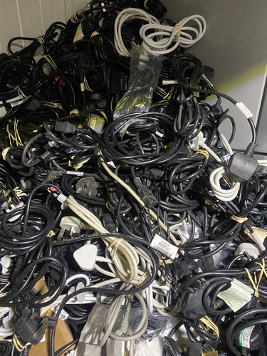 Job lot mains power cable - mains,