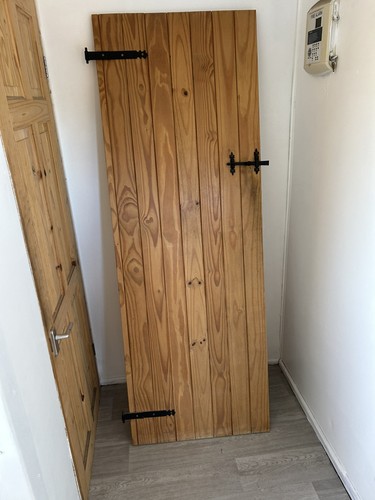 Solid wood barn door pine - barn,