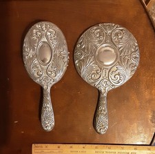 BEAUTIFUL VINTAGE HAND HELD