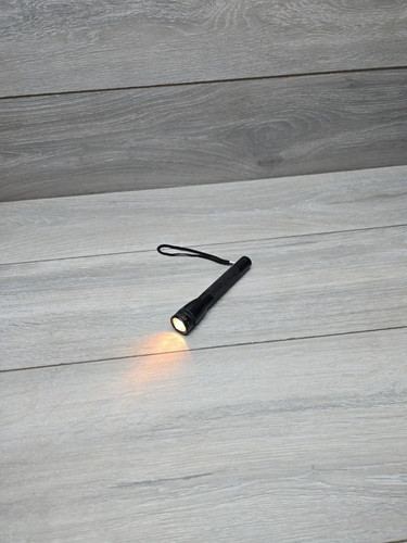 Mini maglite black torch needs - mini,