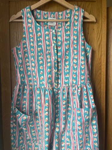 Vintage laura ashley - laura,