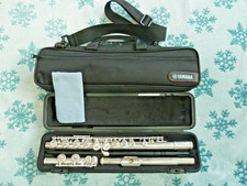 Yamaha 211 Flute in Black Yamaha Case