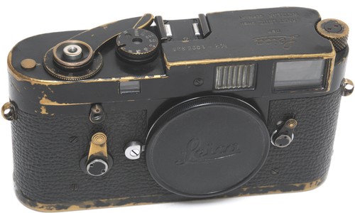 Leica black paint never - leica,