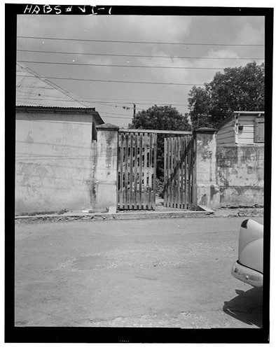 Gate former church - , yard