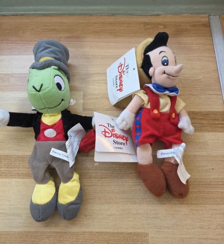 Disney store vintage pinocchio - vintage,