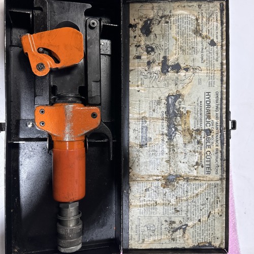 Thomas betts b - thomas, &