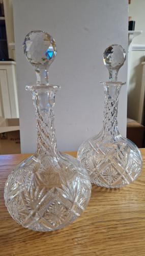 Pair vintage cut - pair,