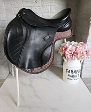 Jump Saddle By Farrington, 17.5in, Black, Medium Width