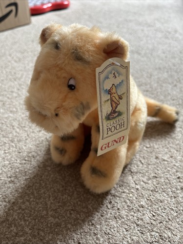 Classic pooh plush tigger - pooh,