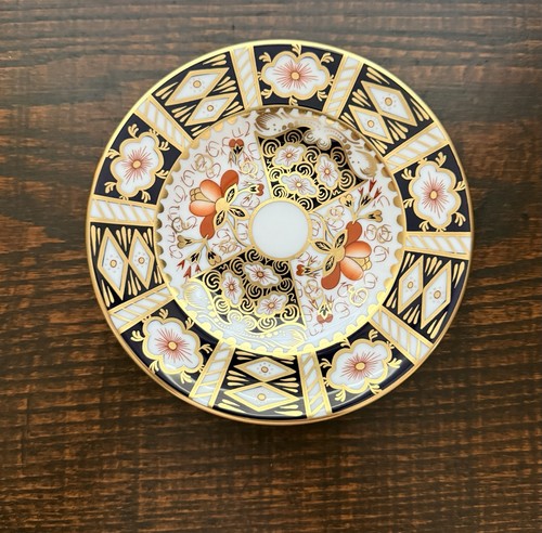 Royal crown derby - crown,