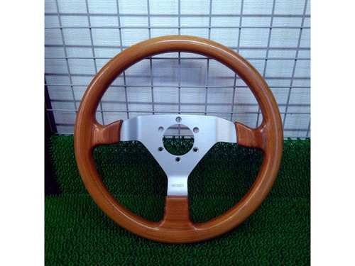 Momo steering wheel genuine - momo,