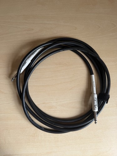 Fender electric guitar lead - guitar, to