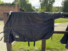 Weatherbeeta Mediumweight Channel Quilt Stable Rug - 5'6" - Cleaned