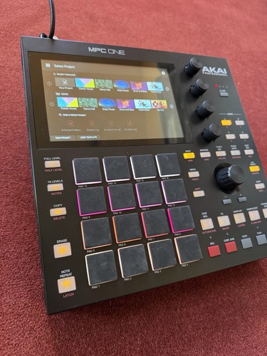 Akai mpc one with desksaver - akai,
