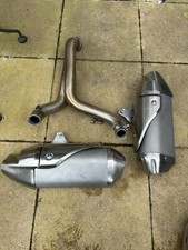 Triumph Speed Triple 1050 L/H & R/H Exhaust System Hardly used.