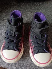 Kid Converse Size 4 Baby