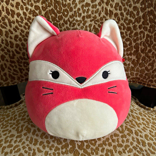 Squishmallows pink white fox - white,