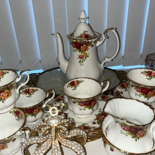 Royal albert old - royal, country