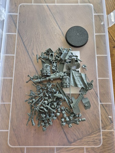 Warhammer 40k assorted bits - warhammer,