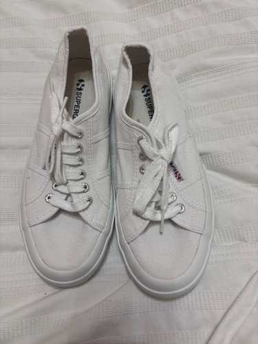 Superga size white plimsoll - size,