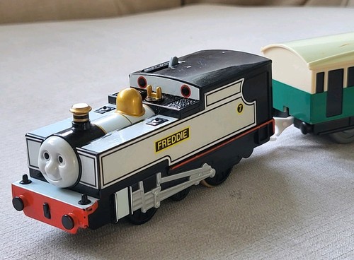 Tomy trackmaster fearless - trackmaster,