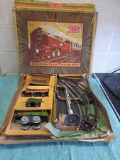 Vintage -Mettoy tin toy Wind