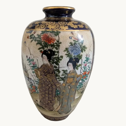 Japanese satsuma ware - ware, vase