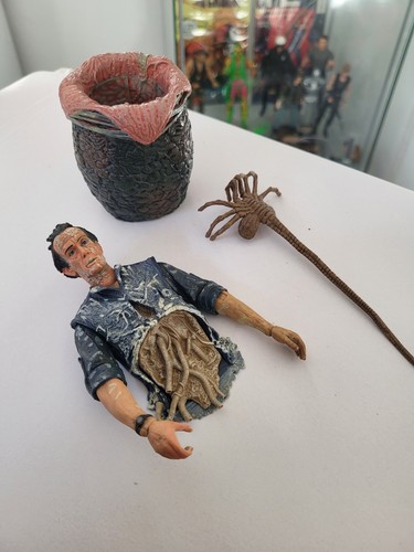 Genuine neca aliens bishop - aliens,