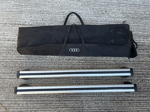 Audi 8r0 071 - 8r0, bars