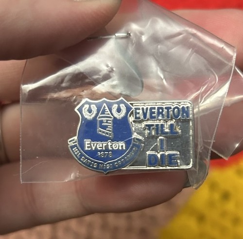 Everton till die pin - till, badge