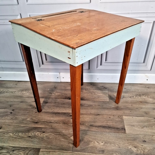 Vintage writing desk sloped - desk,