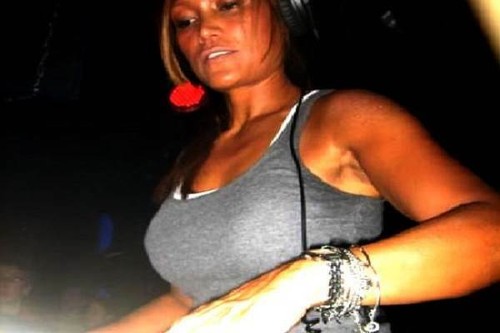 Gayle san live funky hard - funky,