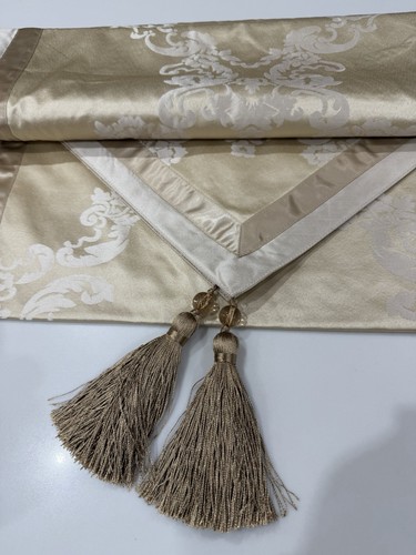 Laura ashley gold damask - gold, table